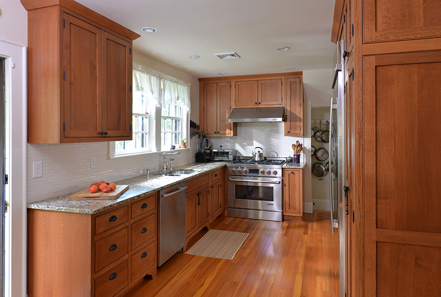 Brown-kitchen.jpg