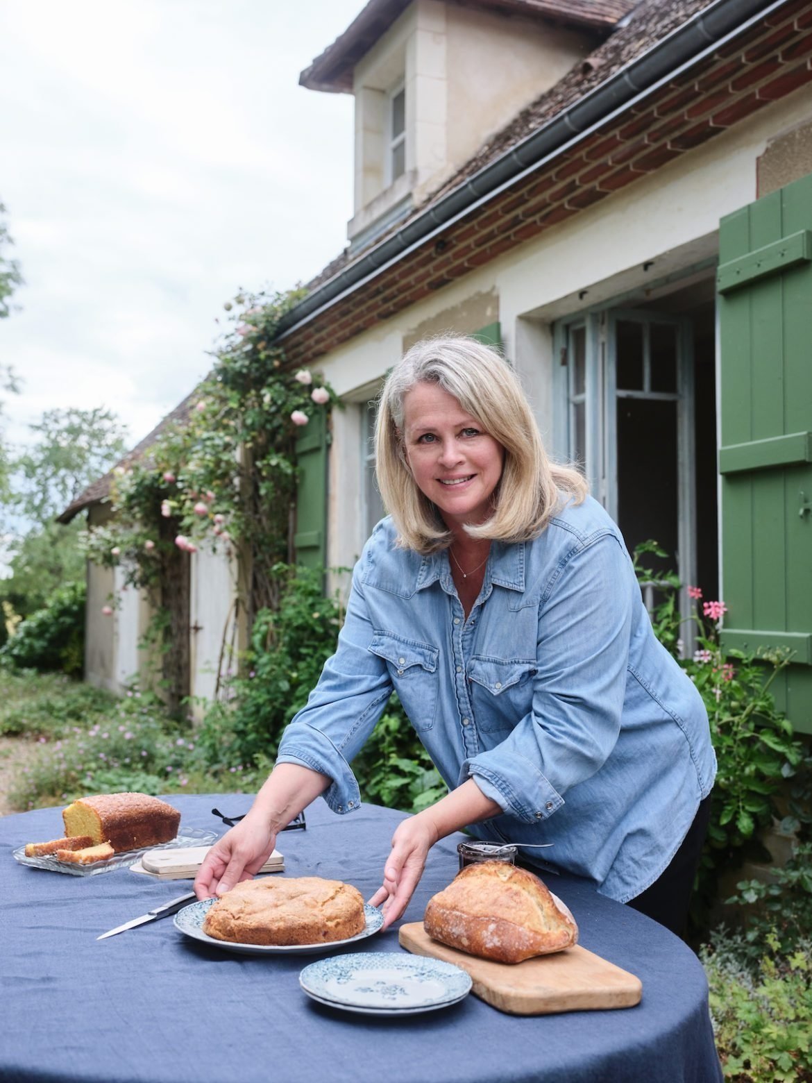 Author profile: Trish Deseine